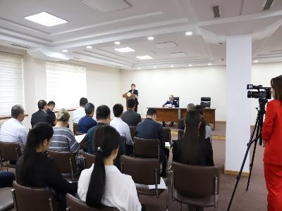 Surxondaryo viloyat Adliya boshqarmasi va uning tizimidagi tuman (shahar) adliya bo‘limlarining 2025-yilning o‘tgan 9 oyligi davomidagi faoliyati yakunlari bo‘yicha o'tkazilgan matbuot anjumani